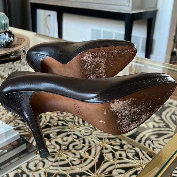 Coach heels - Picture 3 of 7